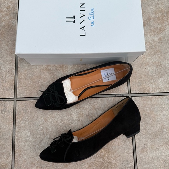 Lanvin en Bleu Women's Black Suede Shoes - Picture 6 of 16